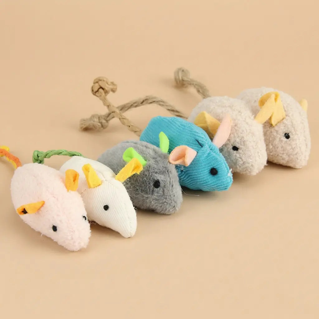 lot de doudous pour chat en forme de souris en peluche avec corde