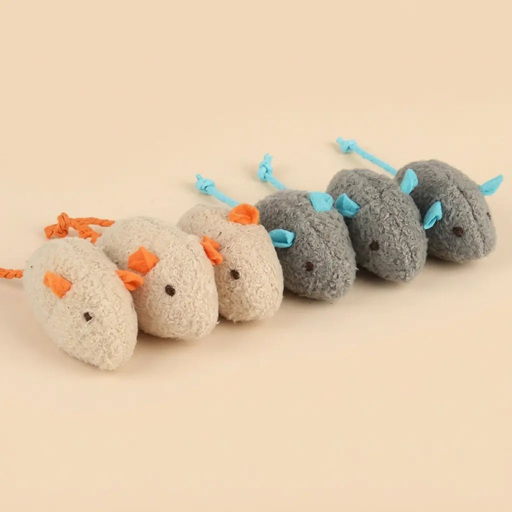 doudous pour chat beige et gris en peluche avec cordes solides