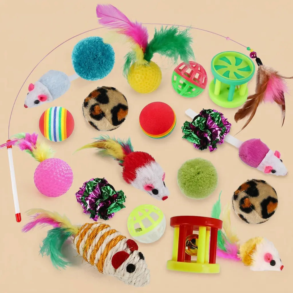 ensemble de jeux pour chat avec balles, souris et plumeau