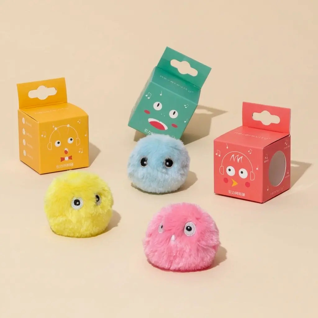 jouets pour chaton peluches interactives colorées avec sons et lumière