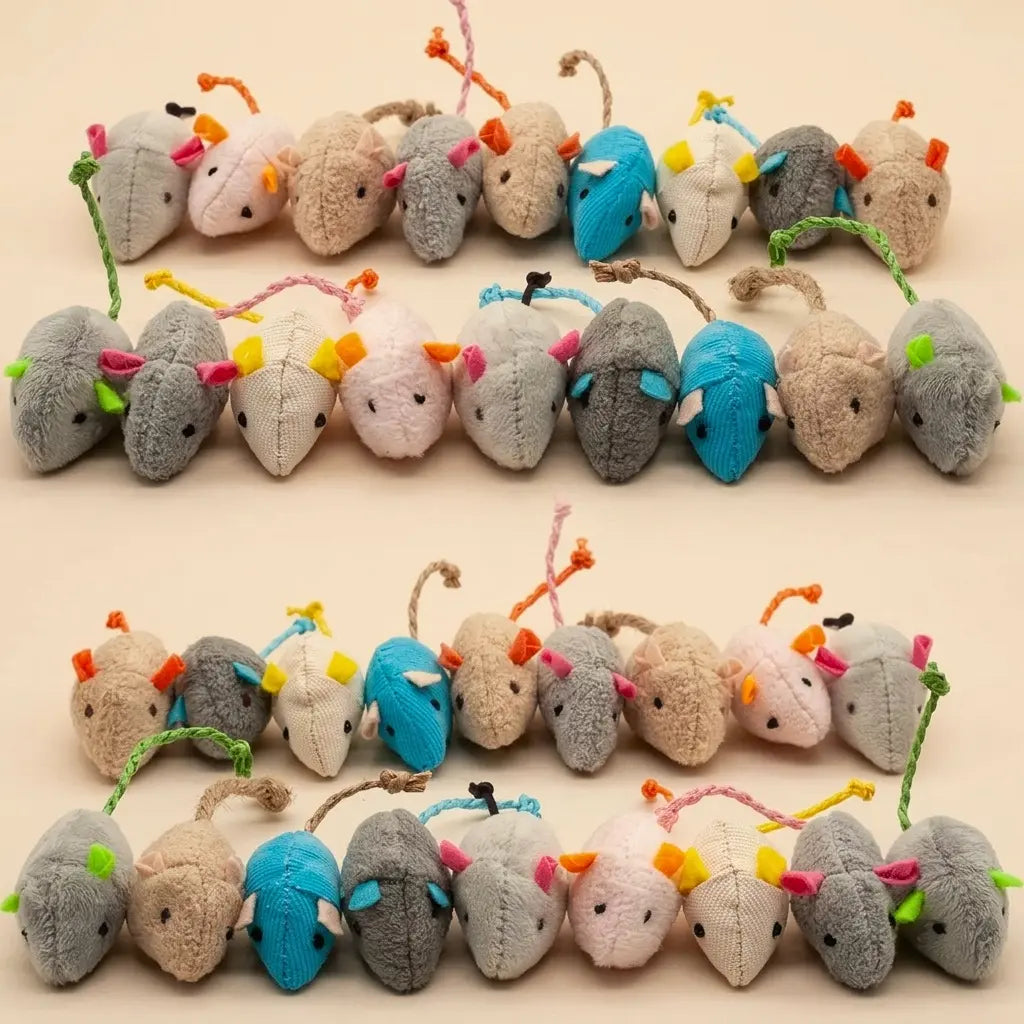 lot de peluches pour chat en forme de souris de différentes couleurs
