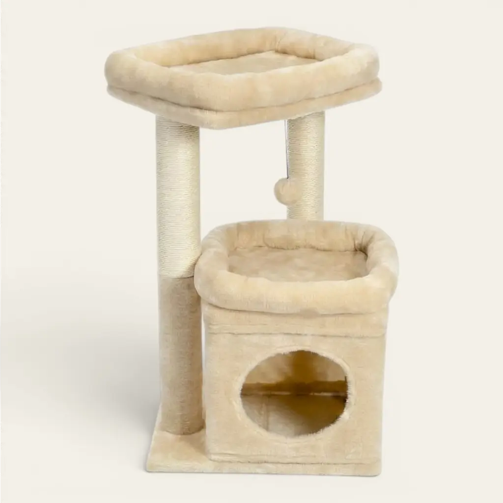 Arbre à chat pour chaton compact beige avec espace de repos en hauteur, niche et griffoirs en sisal
