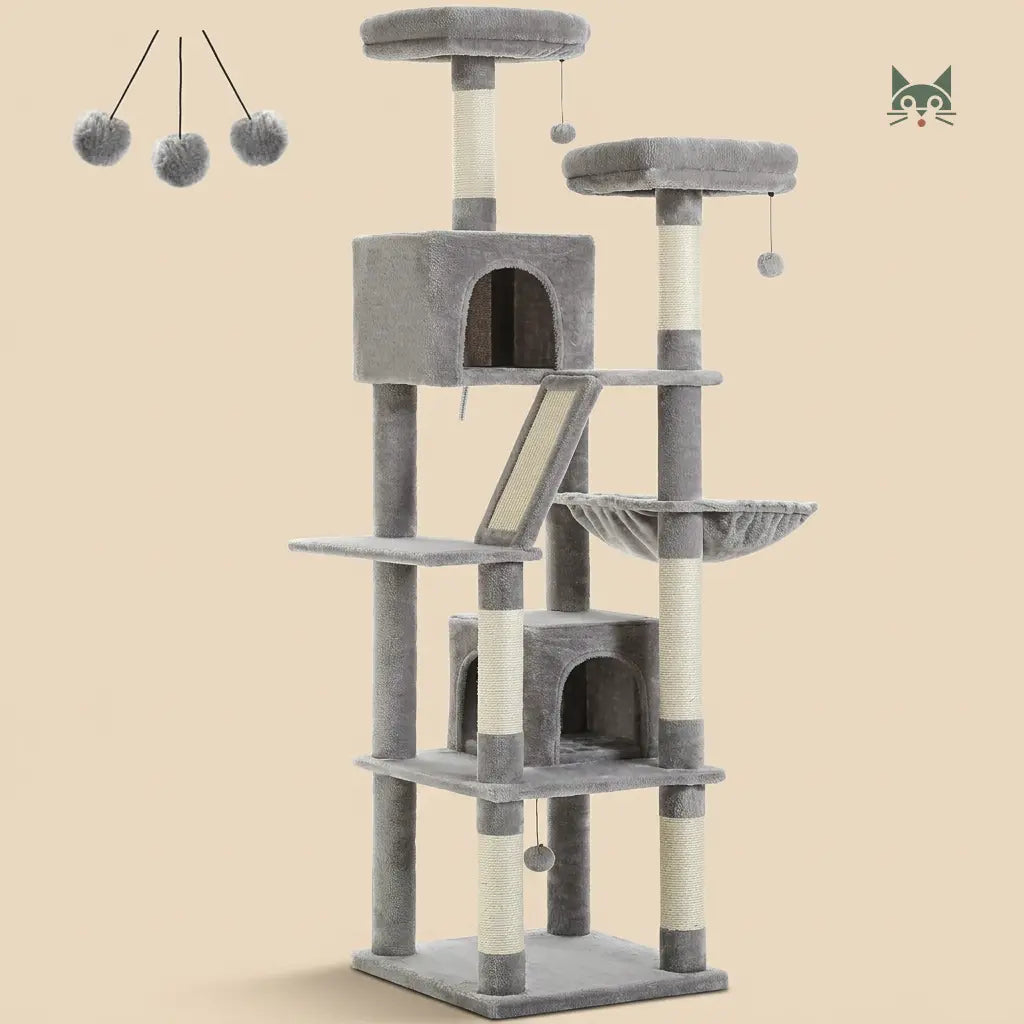 grand arbre à chat gris avec rampe, niche et jouets suspendus, idéal pour jeu et repos du chat  