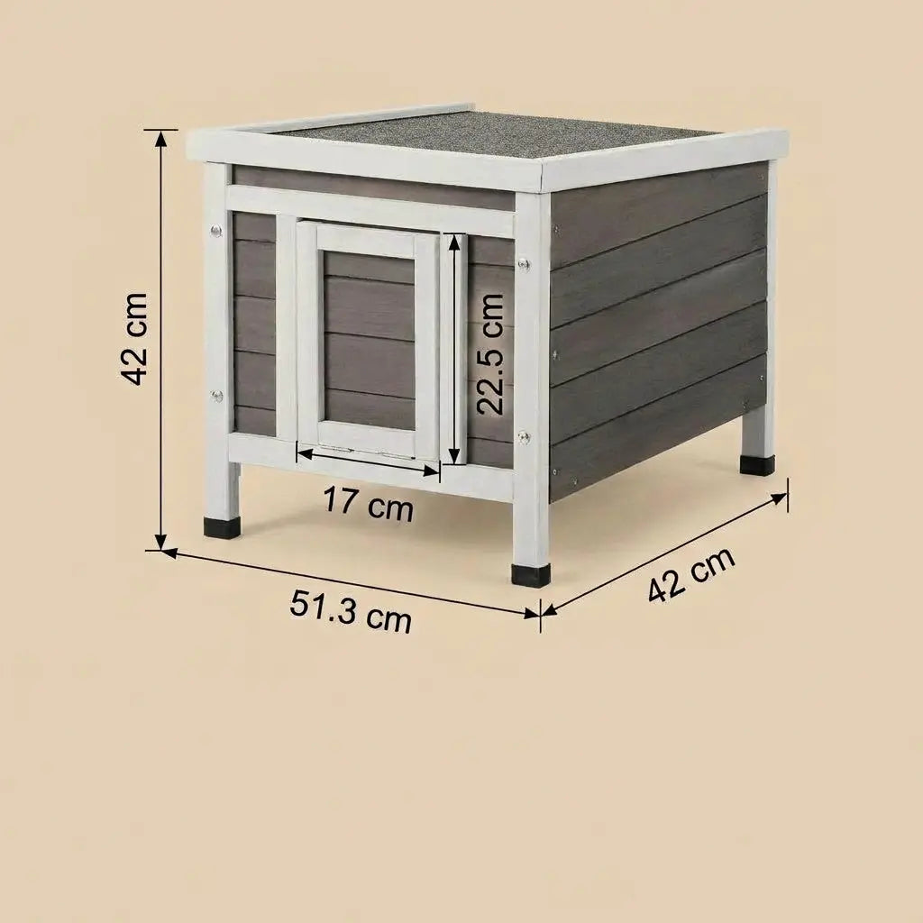 Niche chat extérieur en bois gris avec entrée sécurisée et structure résistante pour jardin.