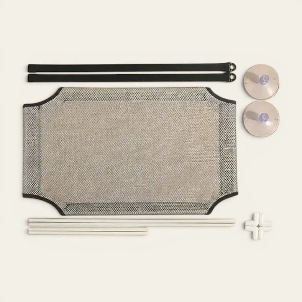 Kit de montage pour perchoir chat fenêtre comprenant toile respirante, ventouses renforcées et structure de fixation.